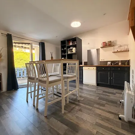 Petite Maison Dans Le Beaujolais